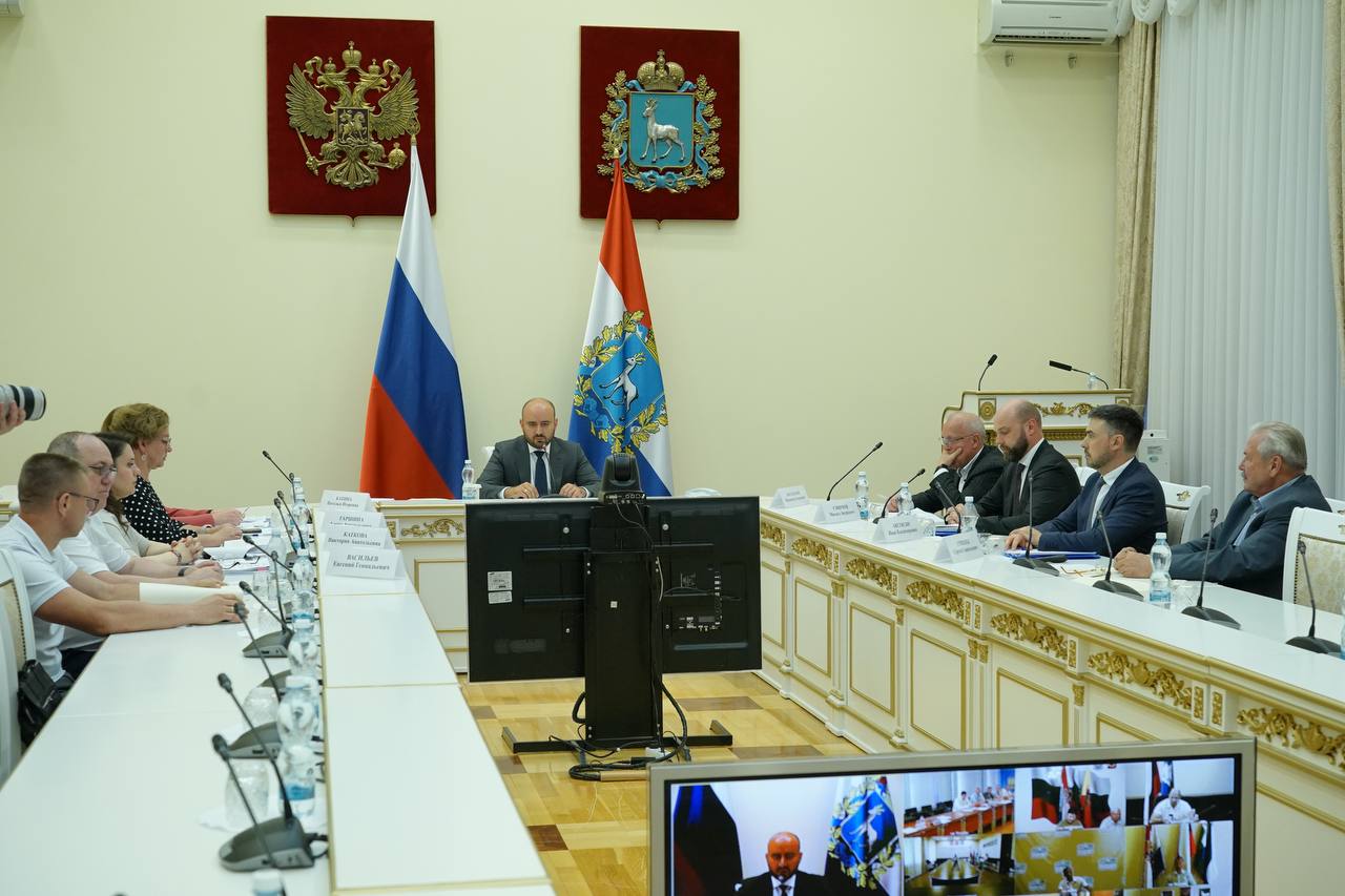 Руководитель двух газовых региональных компаний принял участие в работе штаба по газификации Самарской области